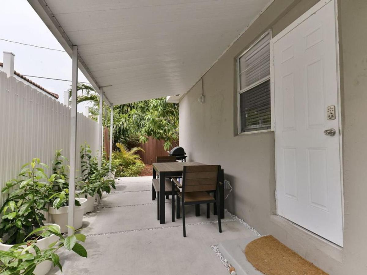Coral Gables Area Hidden Gem With Private Garden * Miami
